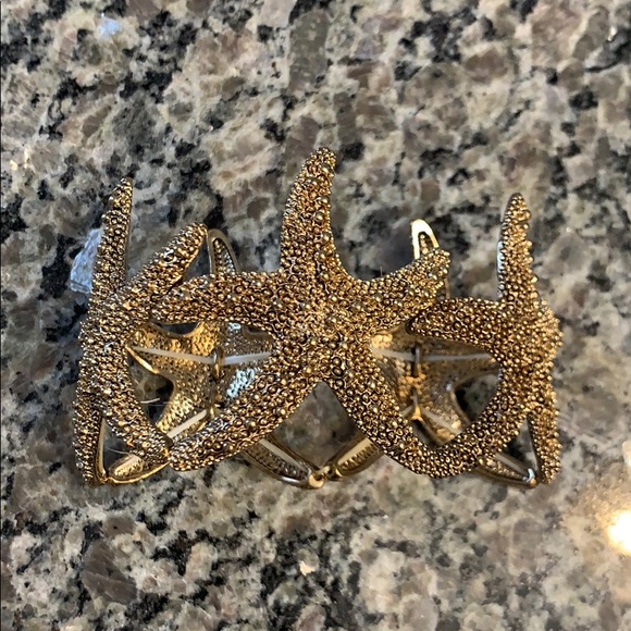 Jewelry - Starfish stretch bracelet